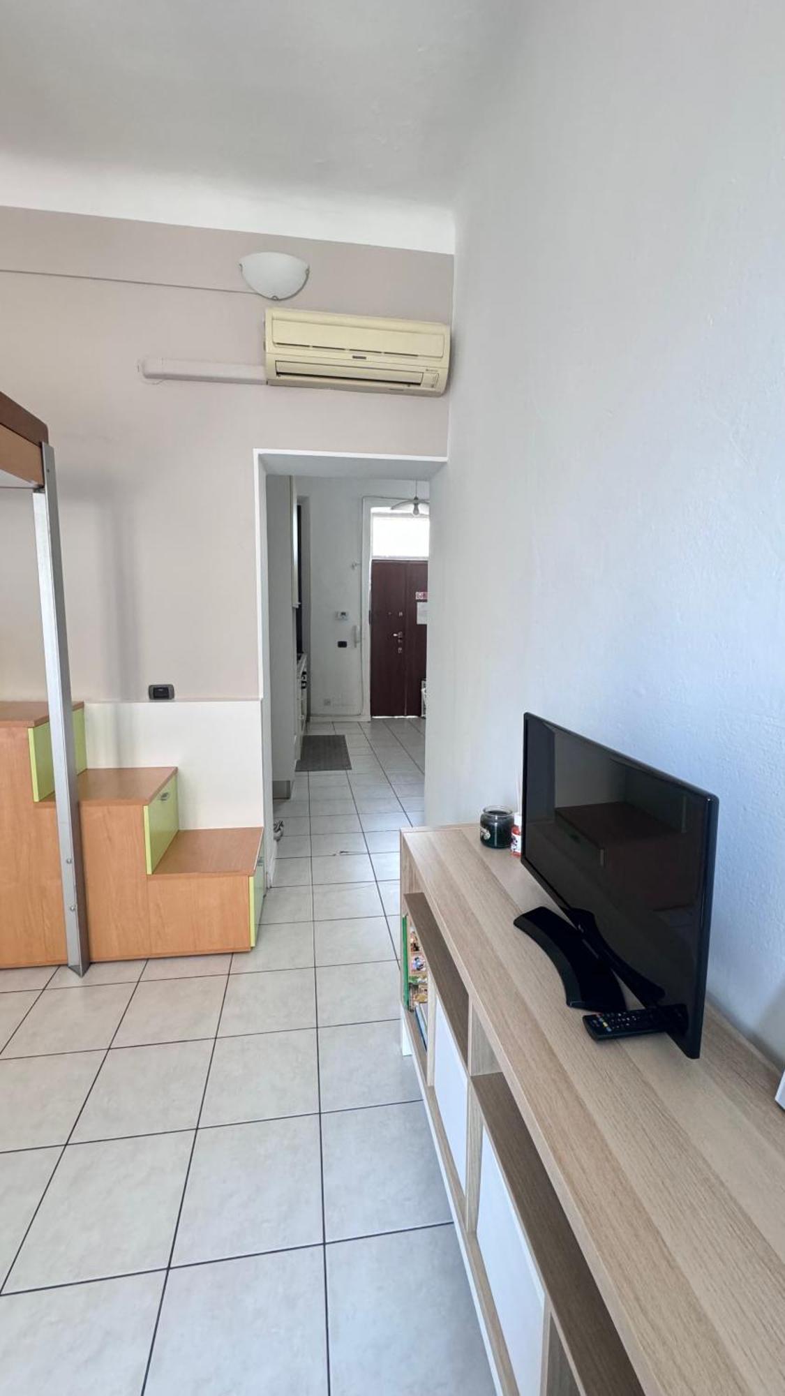 Sawasdee 37 Apartment Monza Exterior photo
