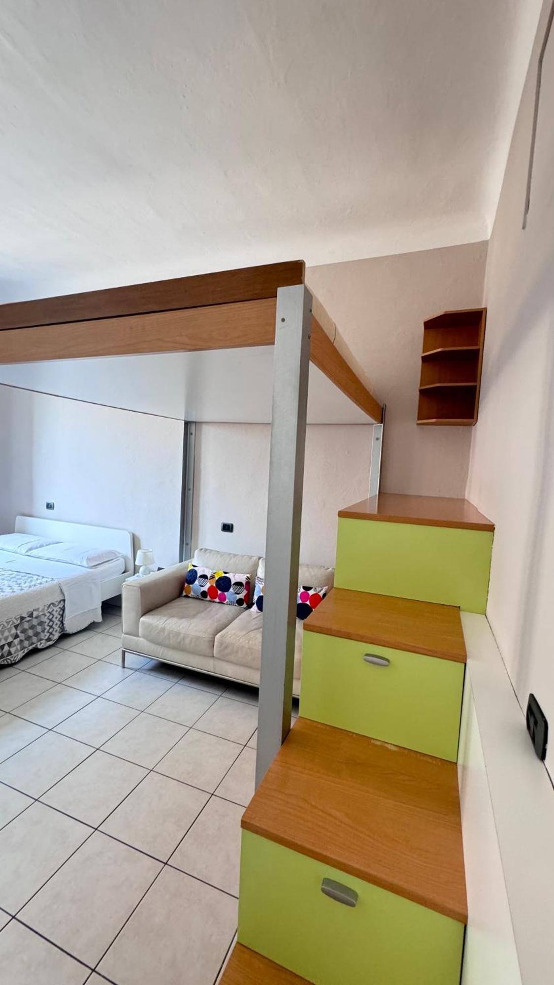 Sawasdee 37 Apartment Monza Exterior photo